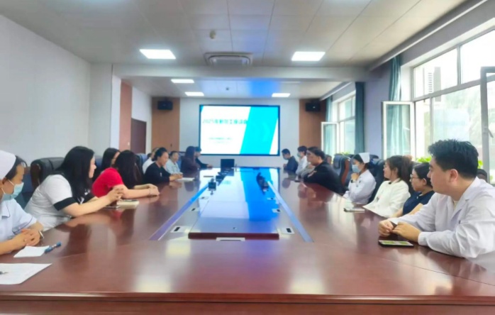 凝心聚力启新程 携手奋进促发展——我院召开新入职医护人员座谈会